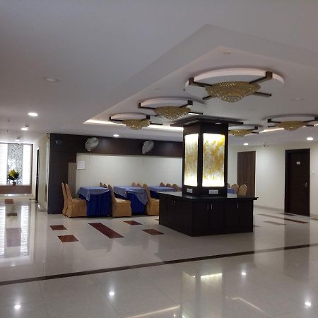 Hotel Deccan Park Hyderabad Bagian luar foto